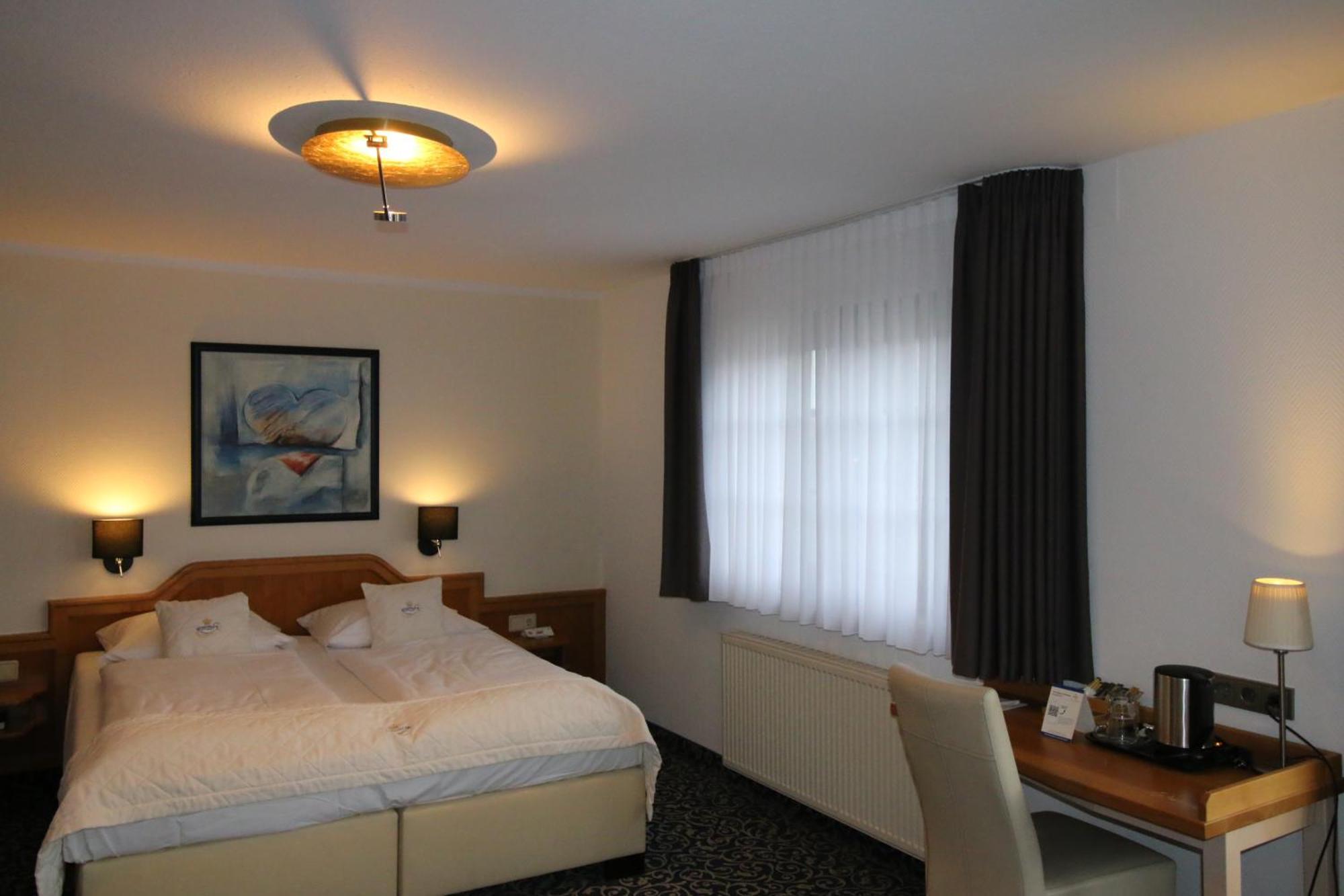 Hotel Trapp Rüdesheim nad Renem Zewnętrze zdjęcie
