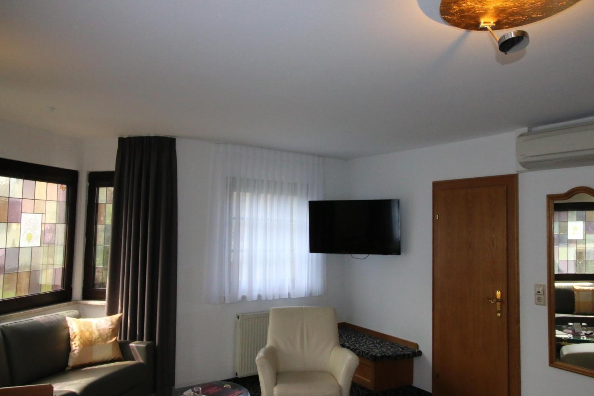 Hotel Trapp Rüdesheim nad Renem Zewnętrze zdjęcie