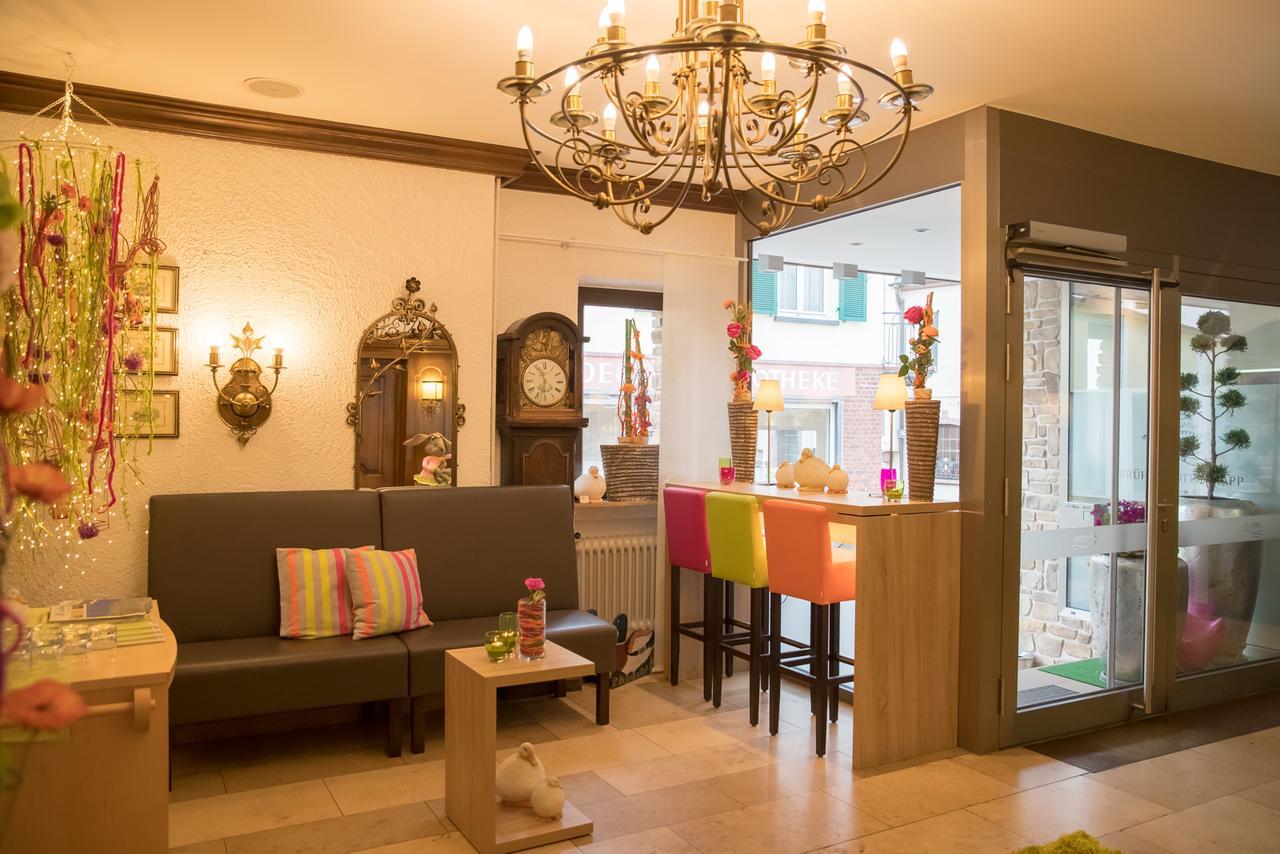 Hotel Trapp Rüdesheim nad Renem Zewnętrze zdjęcie